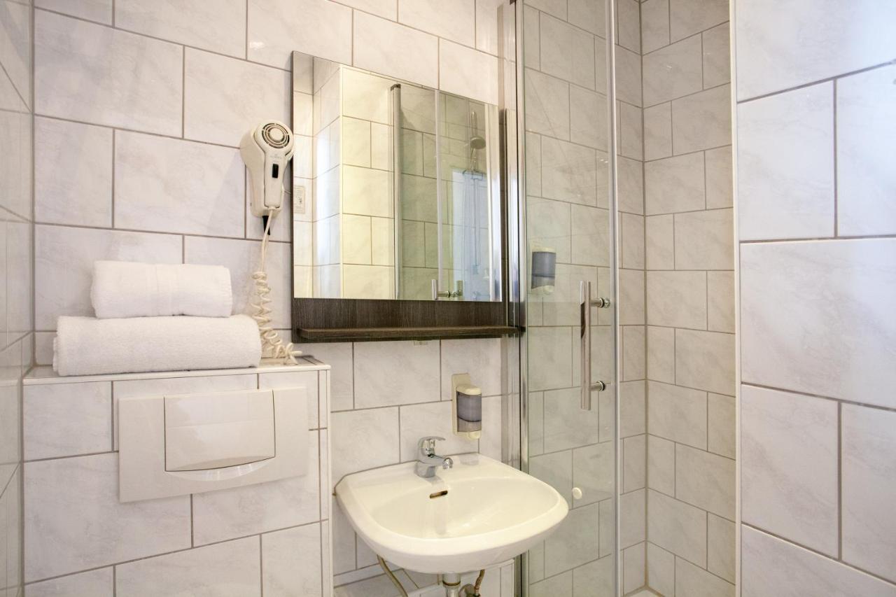 Relax Hotel & Spa Stuttgart Dış mekan fotoğraf